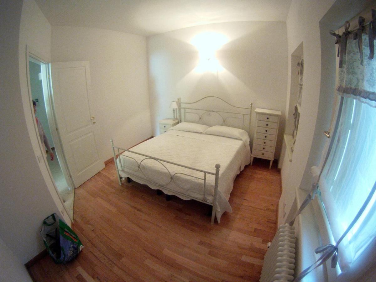 Charmante Apartament Lake Front Malcesine Ngoại thất bức ảnh